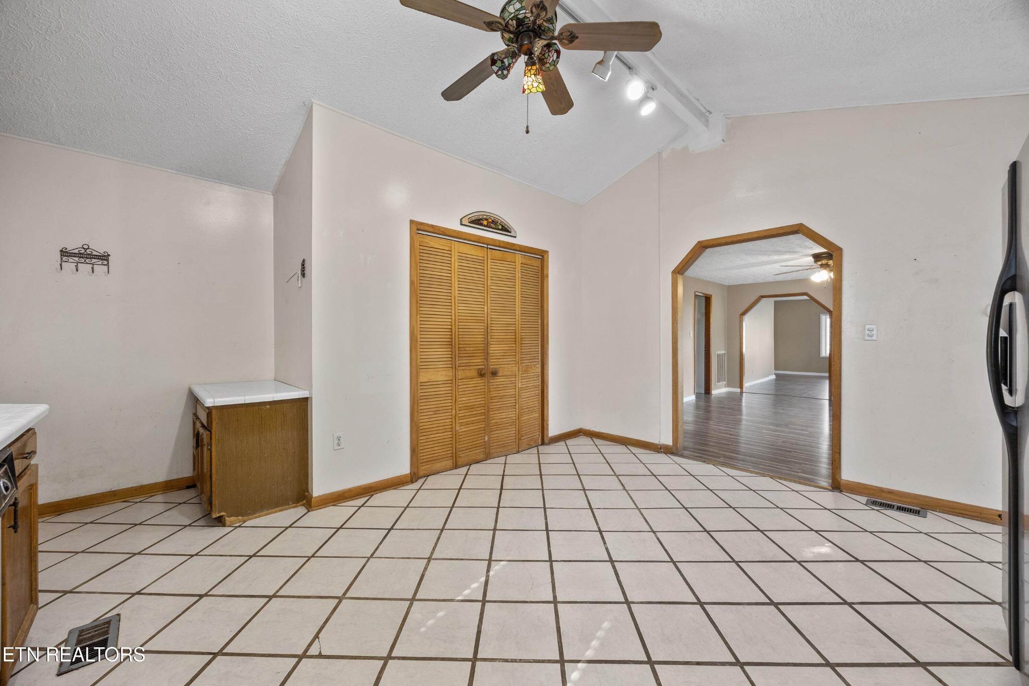 9832 Clift Road Strawberry Plains, TN 37871 - Photo 11 of 39 Gallery Image 11