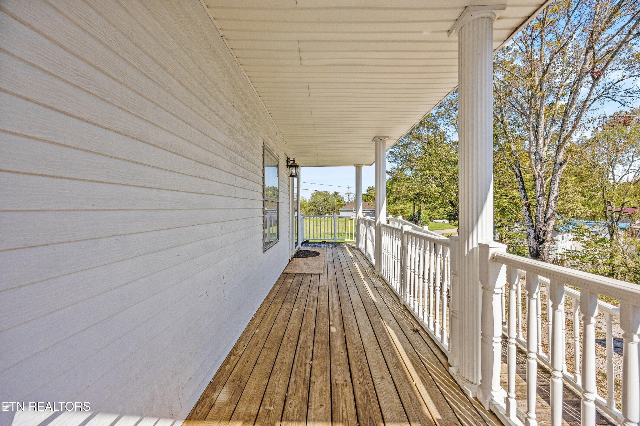 9832 Clift Road Strawberry Plains, TN 37871 - Photo 4 of 39 Gallery Image 4
