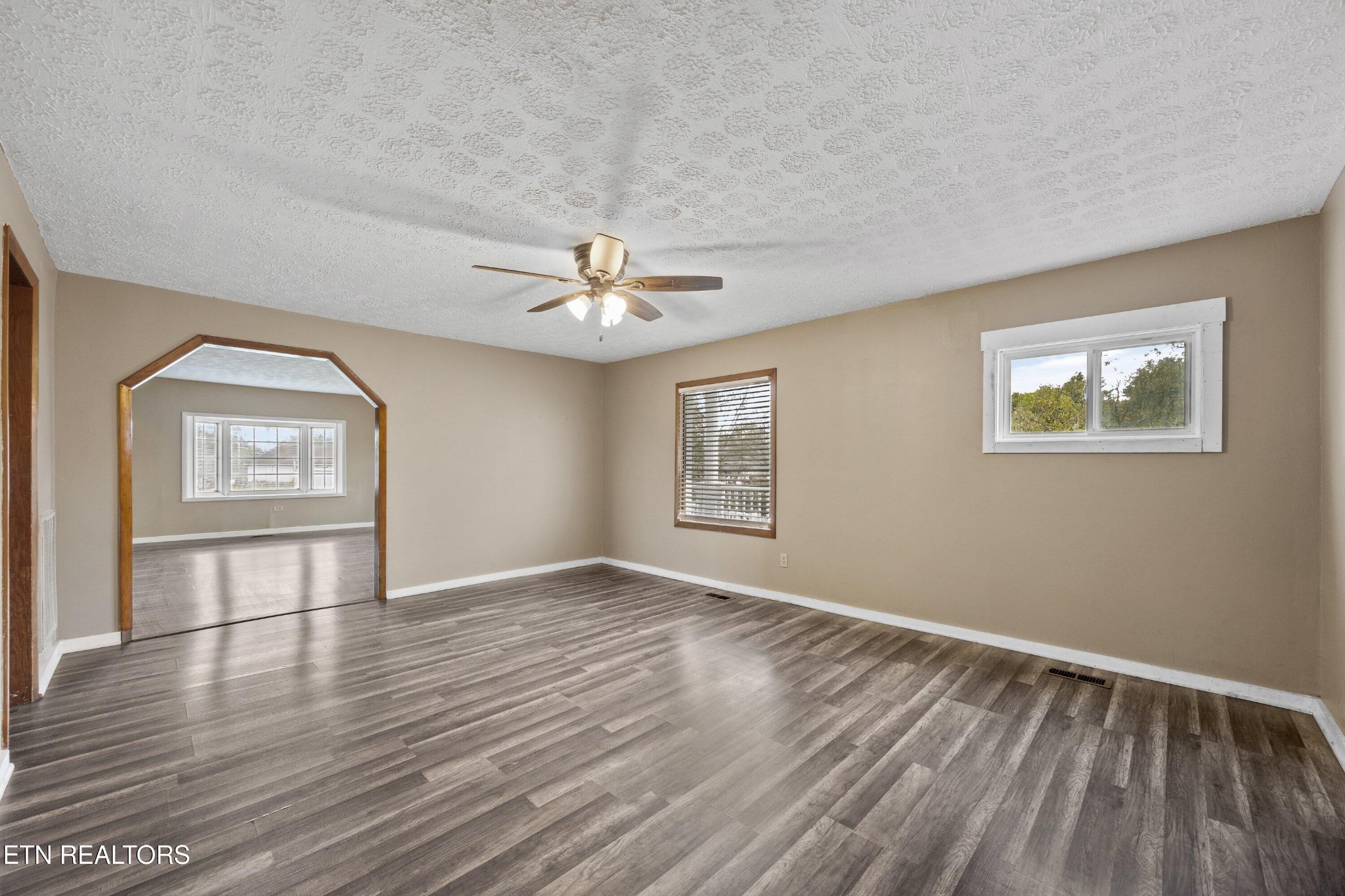9832 Clift Road Strawberry Plains, TN 37871 - Photo 9 of 39 Gallery Image 9