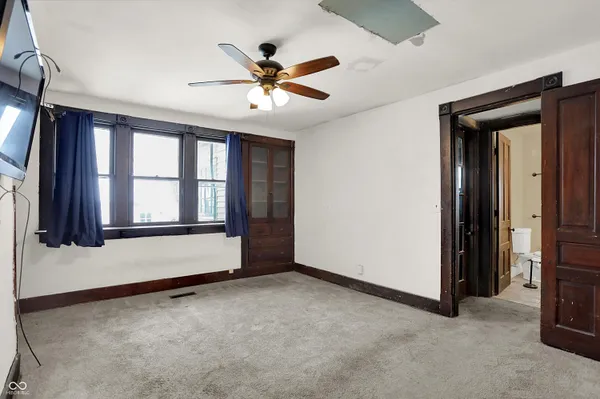 $225,000 | 614 East Main Street, Greenfield, IN 46140