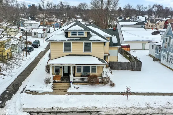 $225,000 | 614 East Main Street, Greenfield, IN 46140