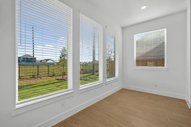 $559,990 | 32405 Forktail Lk Drive, Fulshear, TX 77441