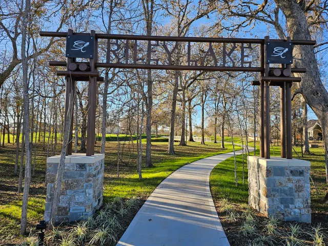 $559,990 | 32405 Forktail Lk Drive, Fulshear, TX 77441