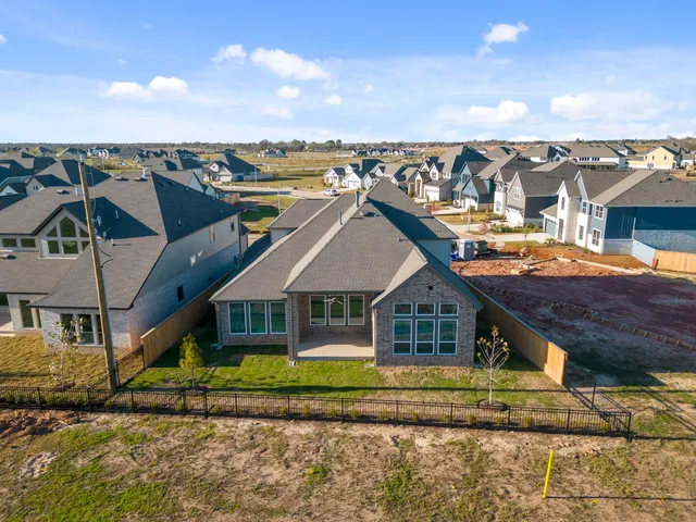 $559,990 | 32405 Forktail Lk Drive, Fulshear, TX 77441