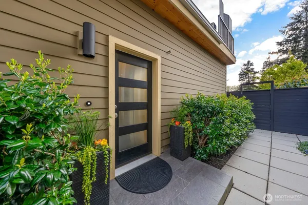 $689,500 | 12011 9th Avenue Northwest, Unit 2, Seattle, WA 98177