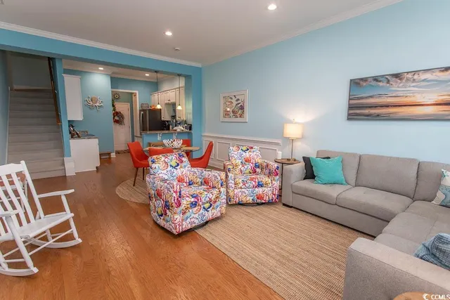 $379,900 | 718 Shine Avenue, Myrtle Beach, SC 29577