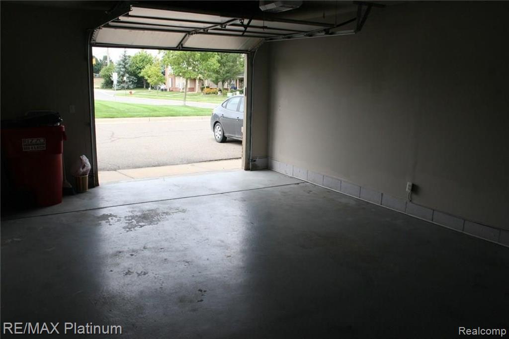 4074 Hampton Ridge Boulevard, Unit 58 Howell, MI 48843 - Photo 27 of 37