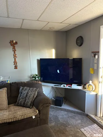 $137,000 | 401 North Division Street, Unit A & B, Du Quoin, IL 62832