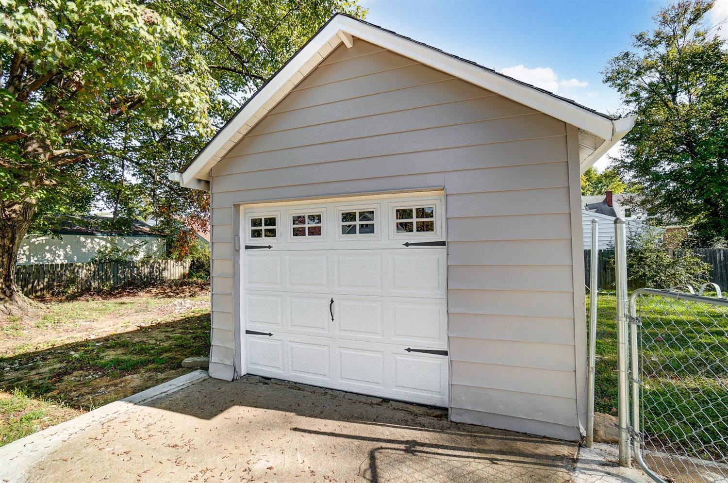3712 Watterson Road Fairfax, OH 45227 - Photo 43 of 44 Gallery Image 43