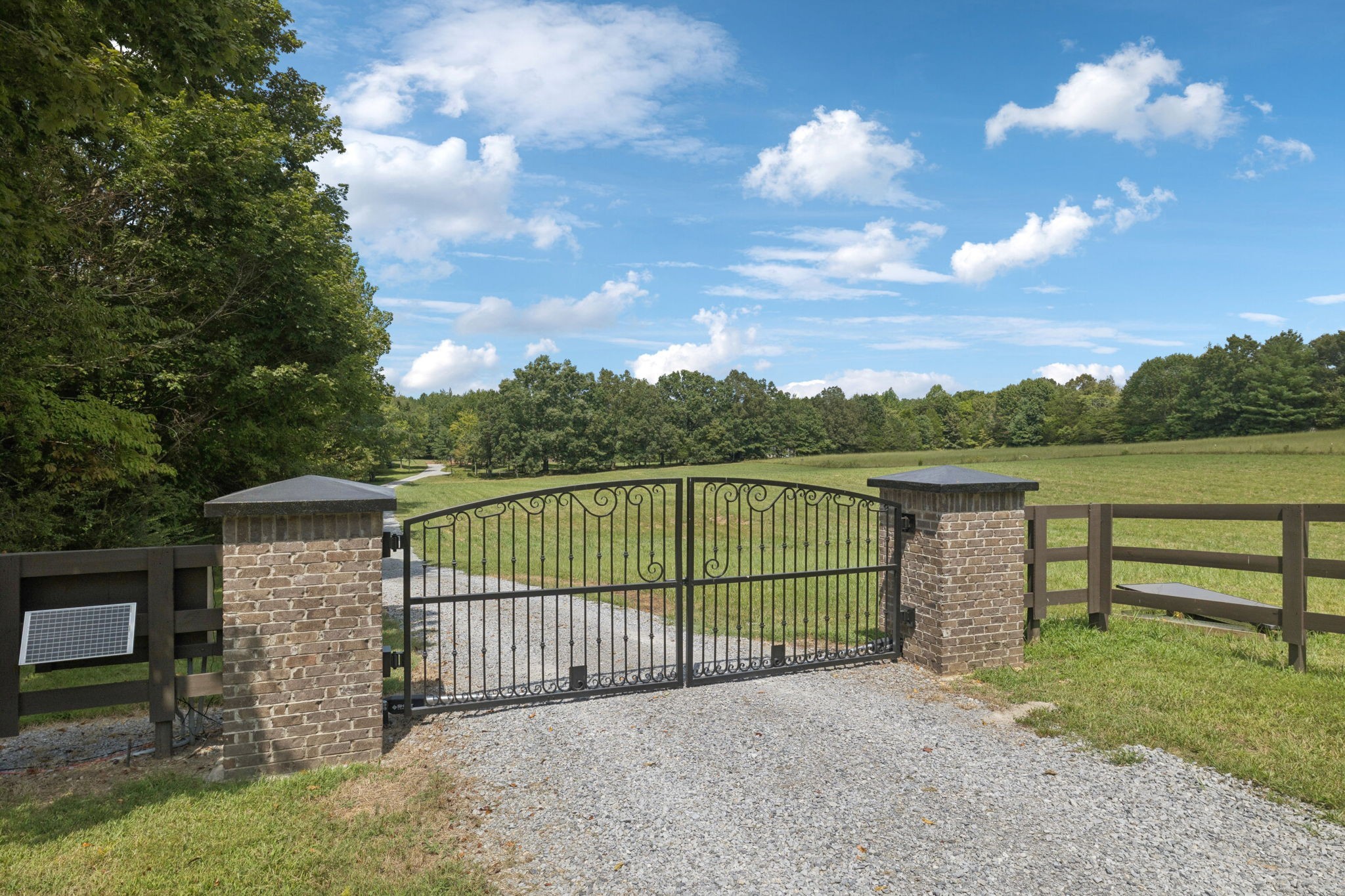 7270 Old Franklin Road Fairview, TN 37062 - Photo 72 of 96 a view of a wrought iron fences in front of house