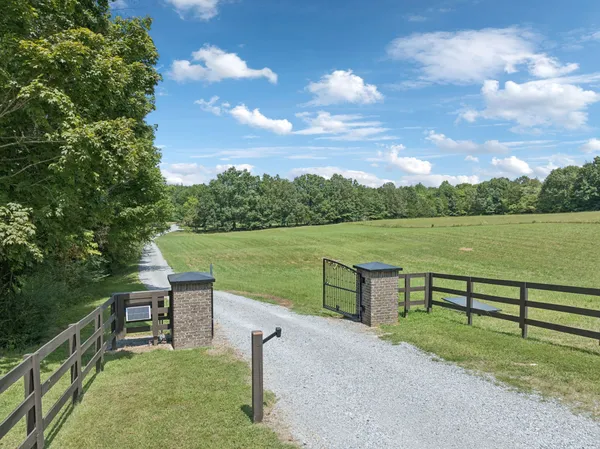 $2,499,000 | 7270 Old Franklin Road, Fairview, TN 37062