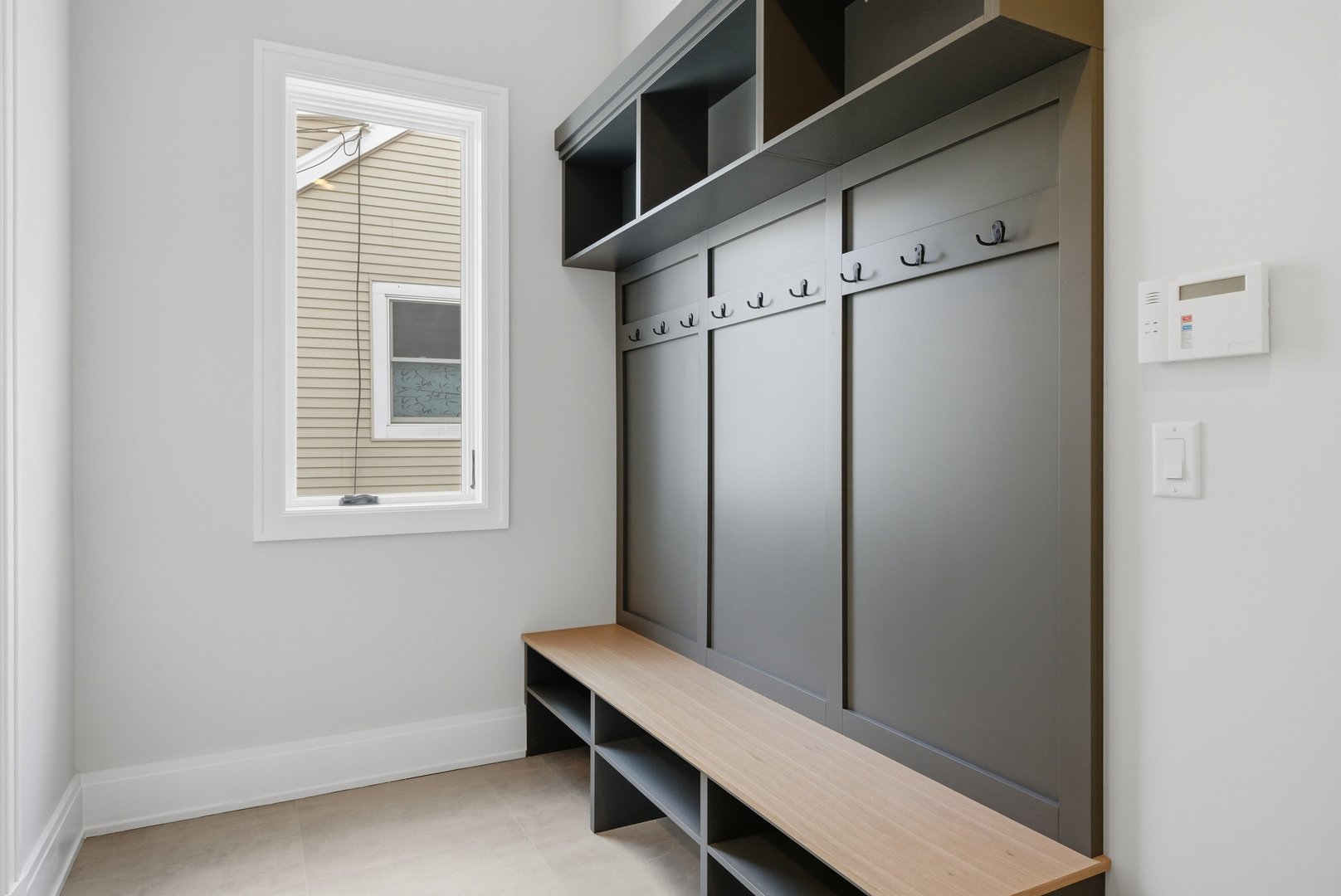 611 South Prospect Avenue Elmhurst, IL 60126 - Photo 13 of 28 a room with storage and utility