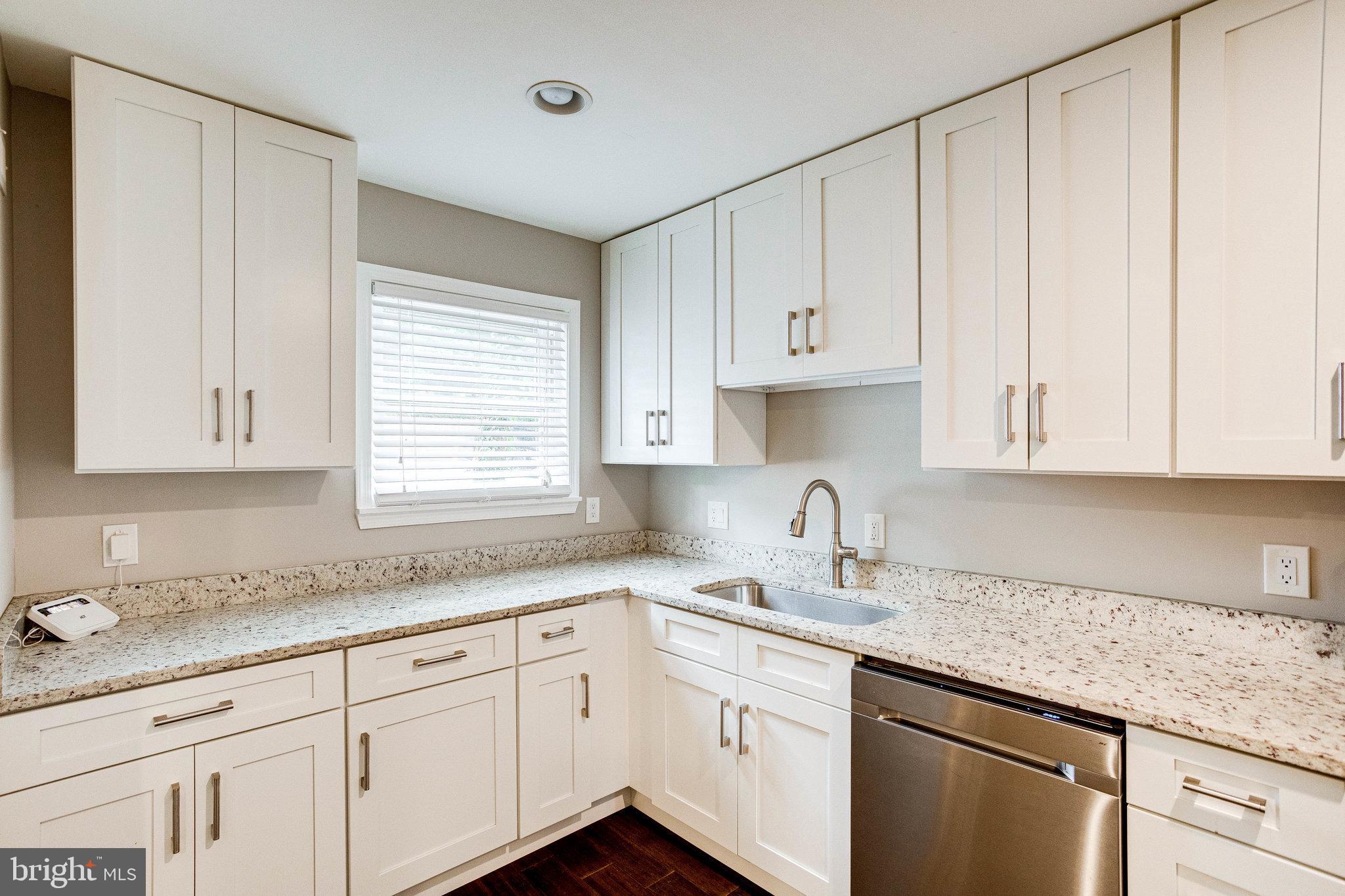 2648 Bowen Road Southeast Washington, DC 20020 - Photo 16 of 36