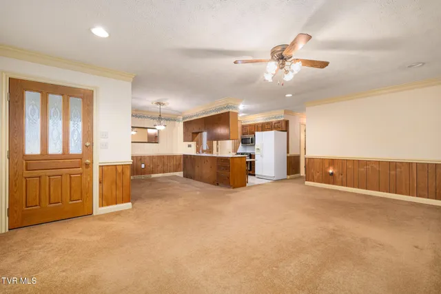 $344,800 | 536 Mayfield Avenue, Unit 3, Kingsport, TN 37665