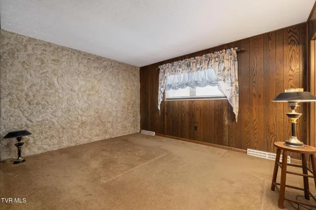 $344,800 | 536 Mayfield Avenue, Unit 3, Kingsport, TN 37665