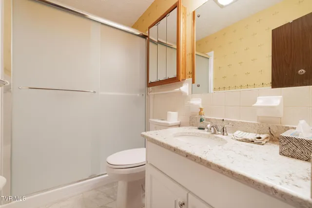 $344,800 | 536 Mayfield Avenue, Unit 3, Kingsport, TN 37665