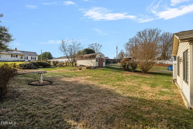 $344,800 | 536 Mayfield Avenue, Unit 3, Kingsport, TN 37665