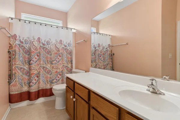 $435,000 | 467 Snow Street, Sugar Grove, IL 60554