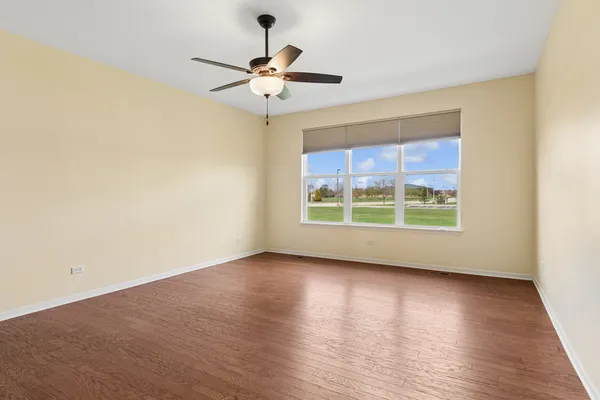 $435,000 | 467 Snow Street, Sugar Grove, IL 60554