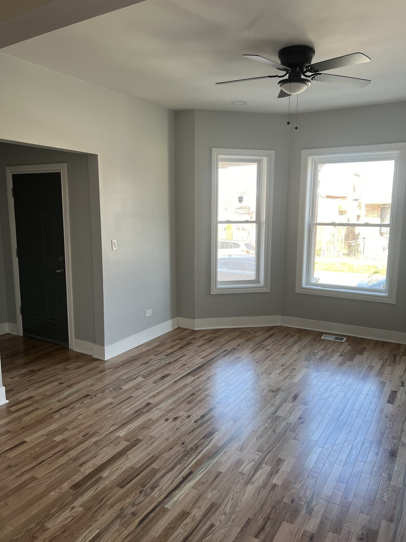 5644 South Carpenter Street Chicago, IL 60621 - Photo 5 of 15 Gallery Image 5