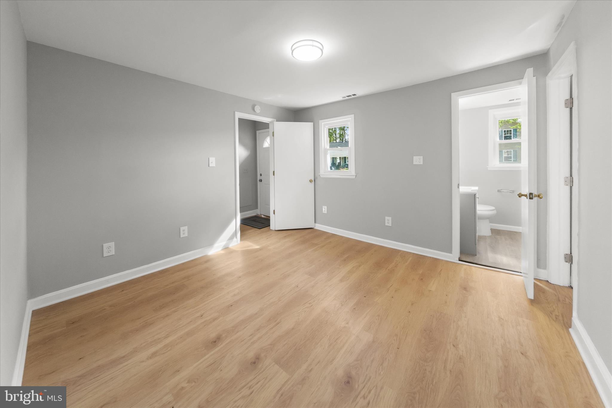 6306 Leapley Road Upper Marlboro, MD 20772 - Photo 20 of 33 Bedroom