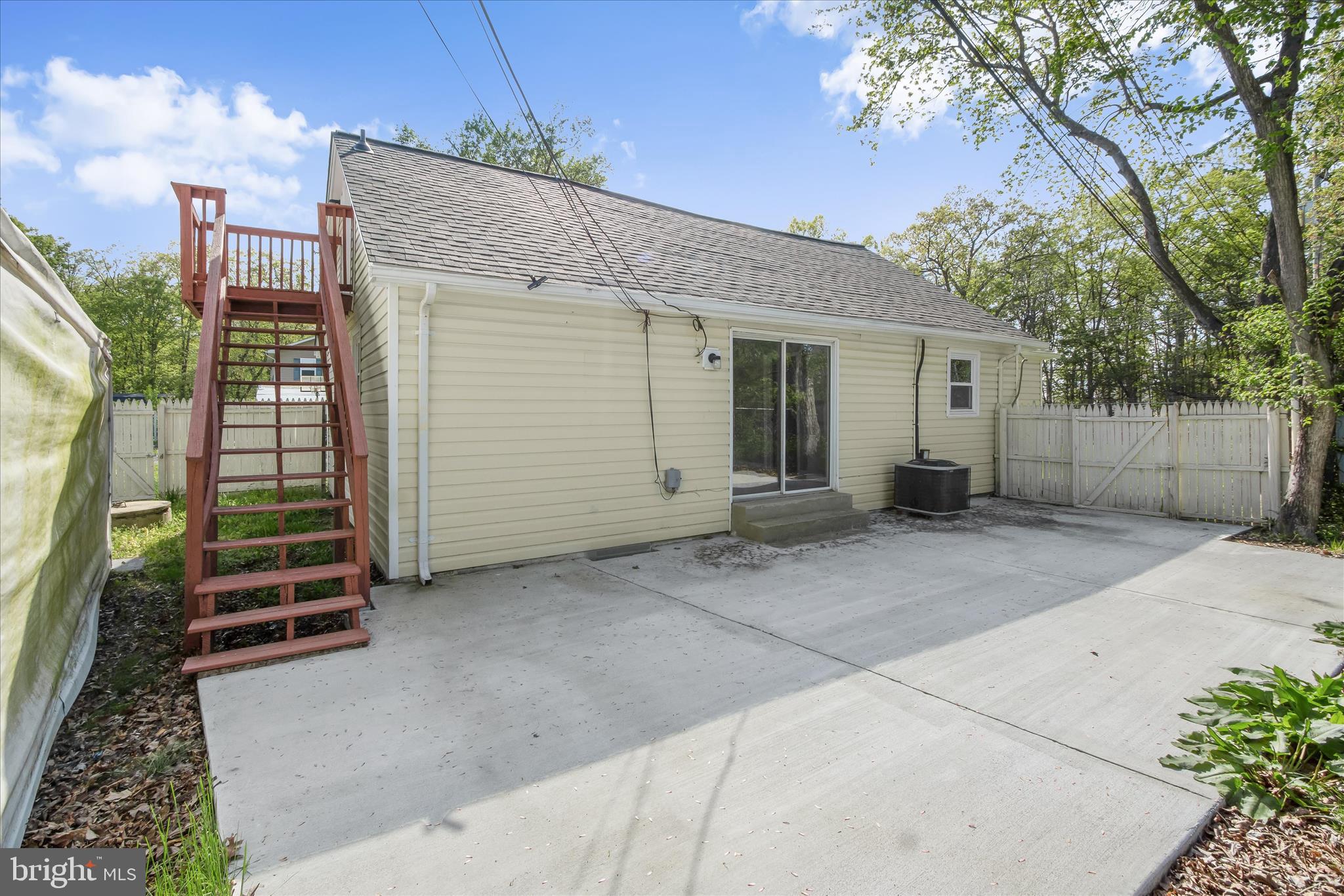 6306 Leapley Road Upper Marlboro, MD 20772 - Photo 26 of 33 Patio