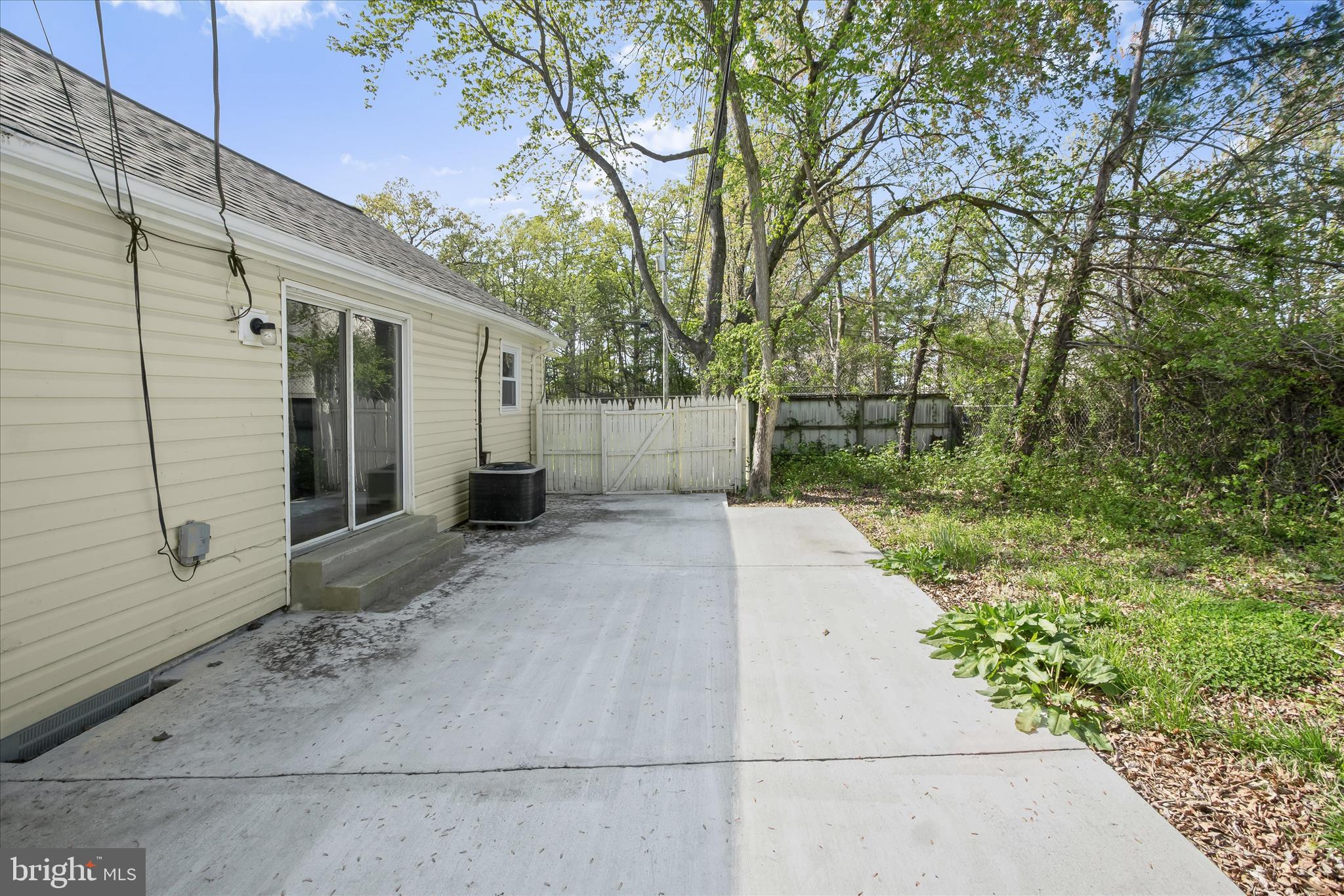 6306 Leapley Road Upper Marlboro, MD 20772 - Photo 27 of 33 Patio