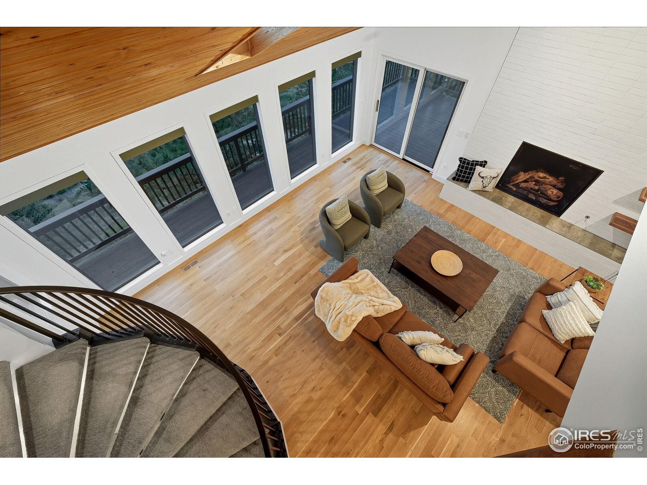 71 Ridge Drive Boulder, CO 80304 - Photo 17 of 42 a view of living room with furniture and wooden floor