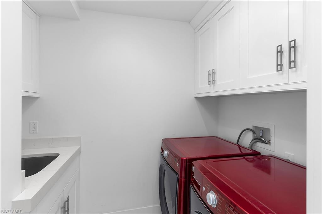 8231 Bay Colony Drive, Unit 2004 Naples, FL 34108 - Photo 34 of 45