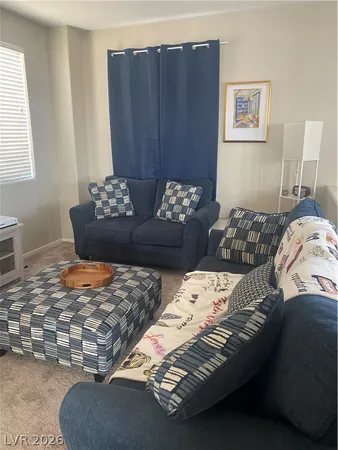 $2,800 | 158 Rocky Star Street, Henderson, NV 89012