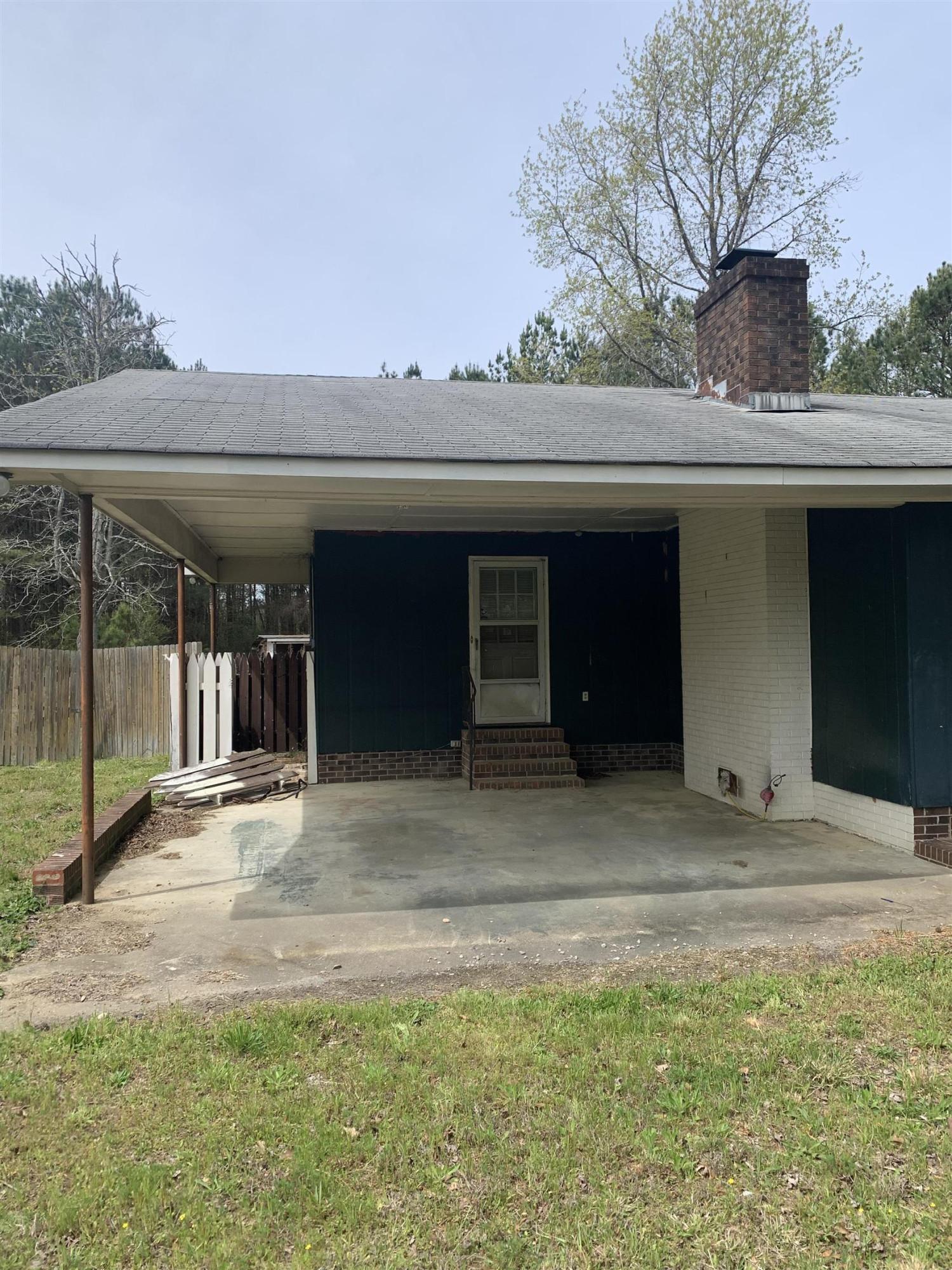 1305 Rhondale Road Selma, NC 27576 - Photo 2 of 18 Photo 2