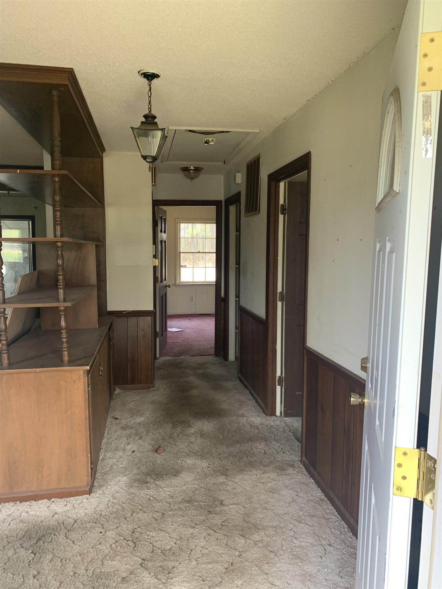 1305 Rhondale Road Selma, NC 27576 - Photo 3 of 18 Photo 3