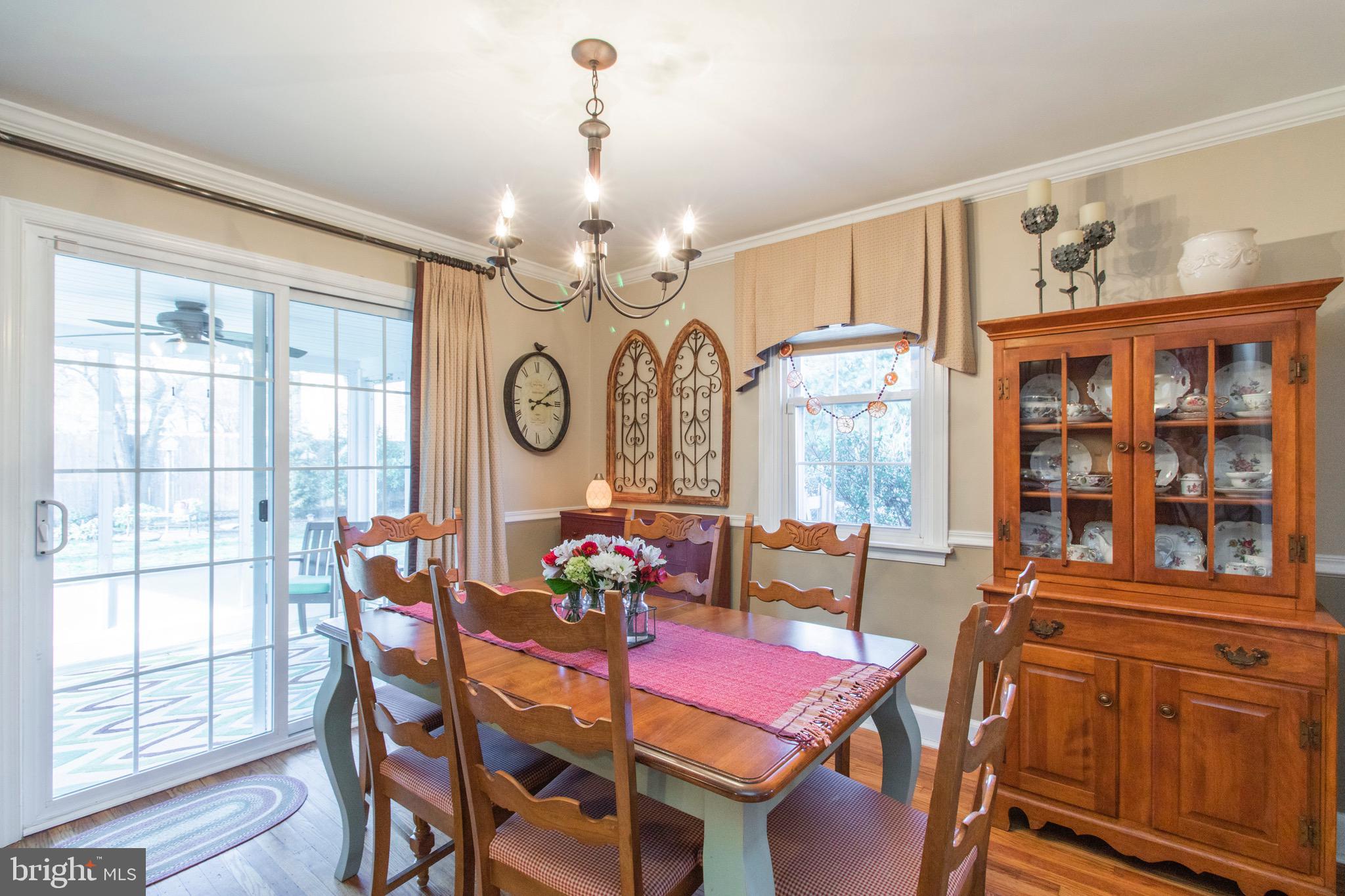 608 Palairet Road Philadelphia, PA 19128 - Photo 8 of 34 Dining room with sliding doors to enclosed porch