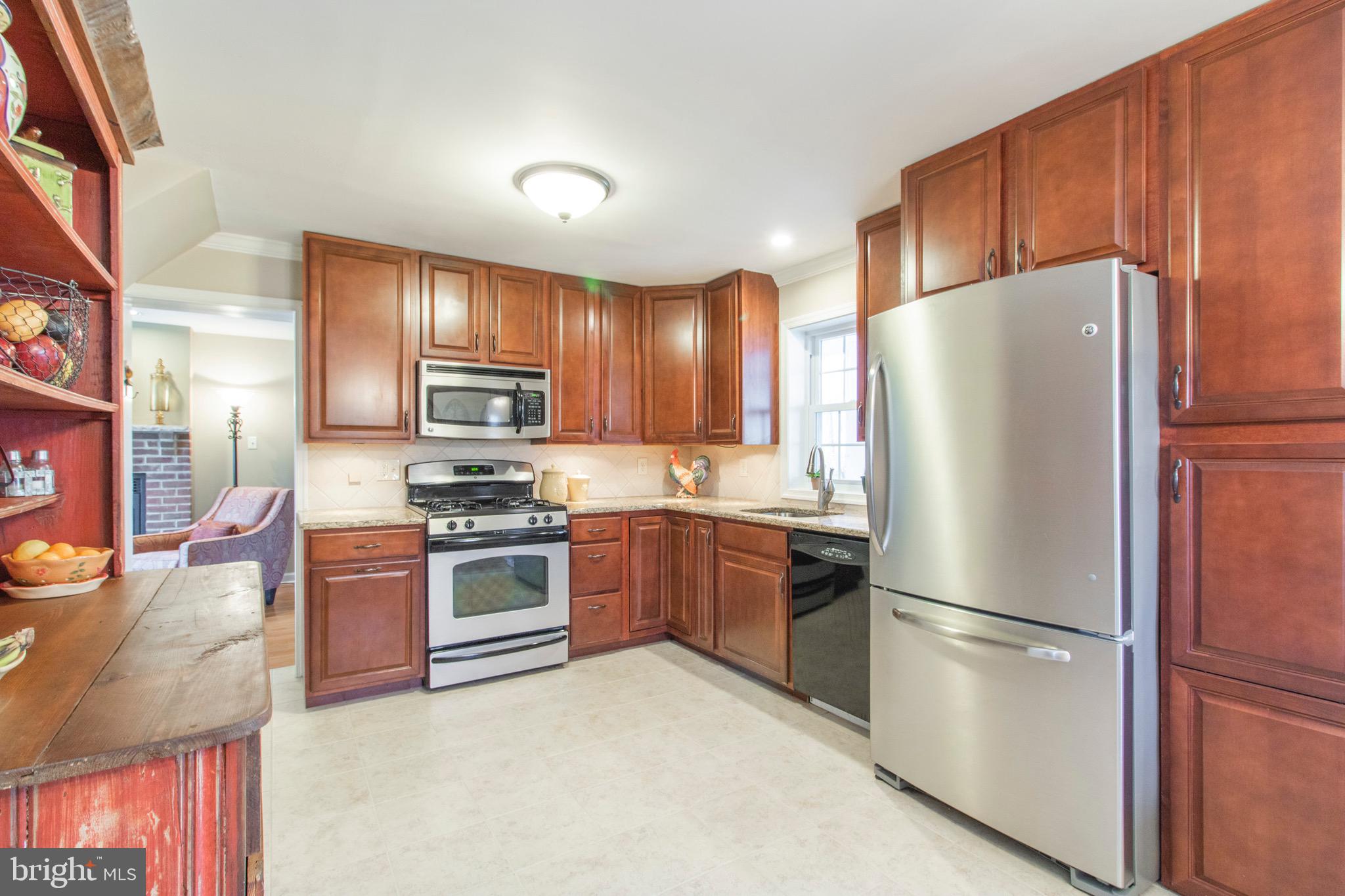 608 Palairet Road Philadelphia, PA 19128 - Photo 10 of 34 Kitchen with granite and plenty of cabinets