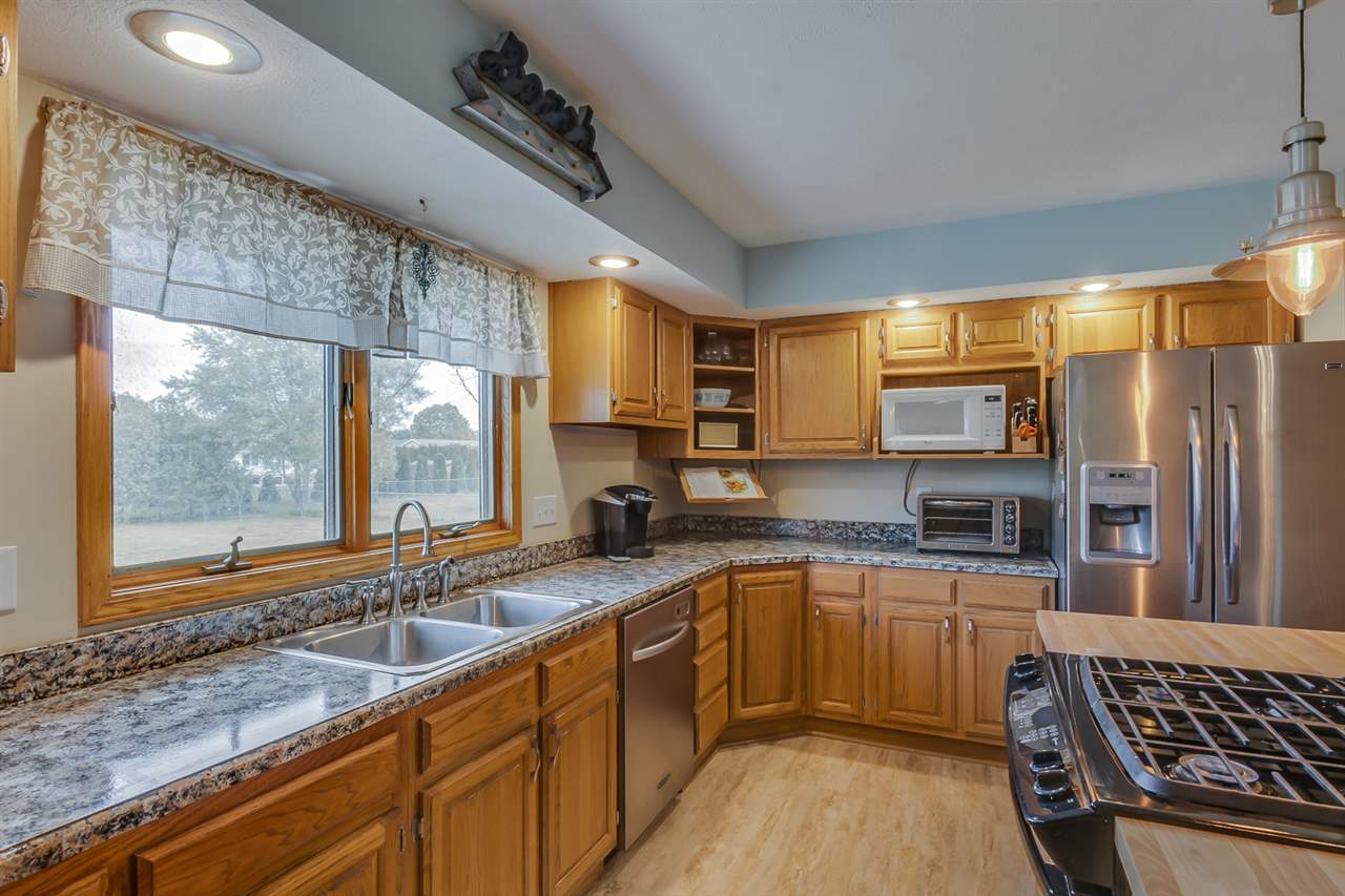 54514 Ash Road Osceola, IN 46561 - Photo 15 of 34 Gallery Image 15