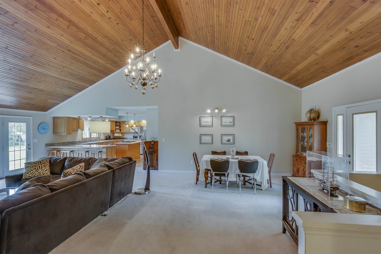 54514 Ash Road Osceola, IN 46561 - Photo 5 of 34 Gallery Image 5