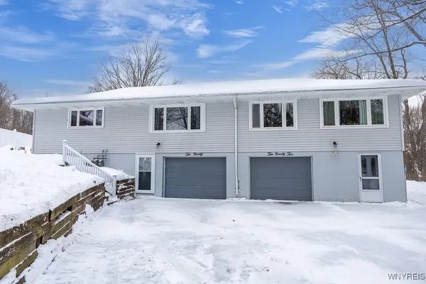 $1,850 | 1090 Stolle Road, Elma, NY 14059
