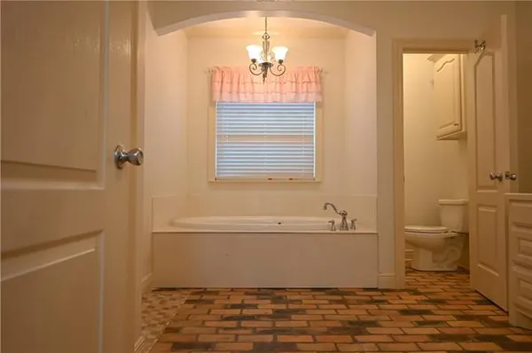 $634,900 | 794 Beauregard Landry Road, Marksville, LA 71351
