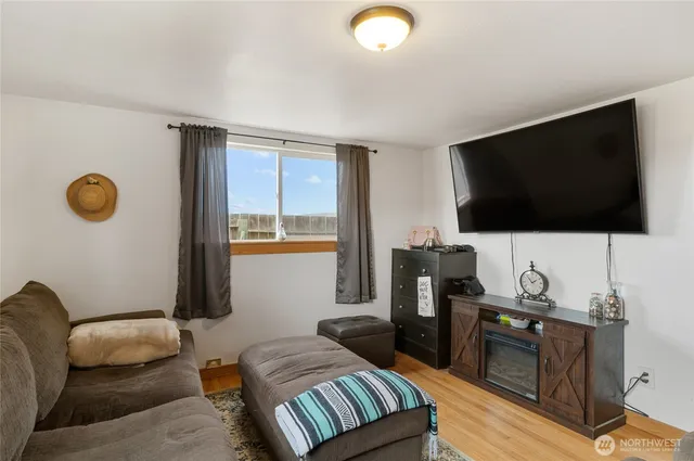 $949,900 | 1310 WPA Road, Ellensburg, WA 98926