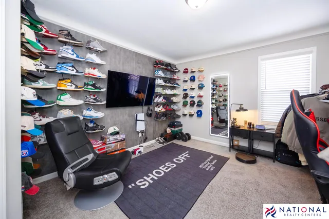 $299,900 | 18627 Washburn Street, Detroit, MI 48221