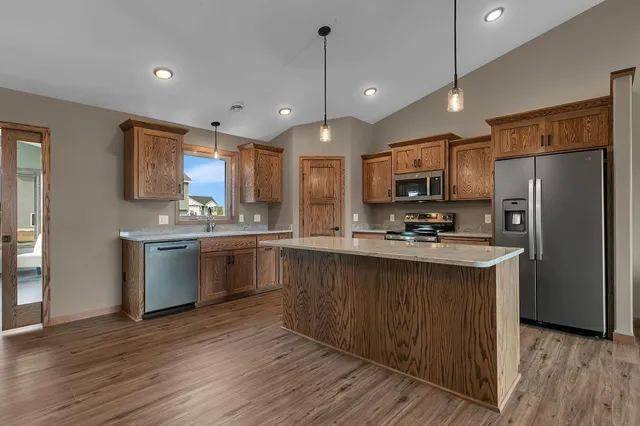 $459,900 | 212 Woolgrass Way, Avon, MN 56310