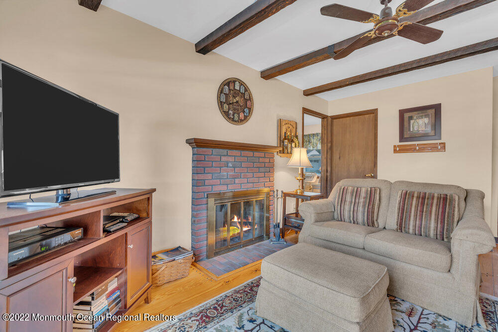 5 Raser Place Farmingdale, NJ 07727 - Photo 22 of 45 026_dsc05058-1
