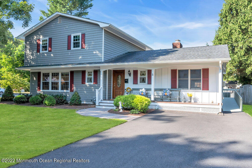 5 Raser Place Farmingdale, NJ 07727 - Photo 4 of 45 003_dsc04943-1b