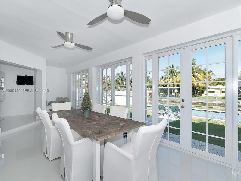 1365 Daytonia Road Miami Beach, FL 33141 - Photo 13 of 41 Gallery Image 13