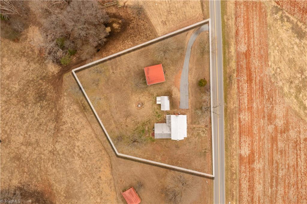 1149 Quaker Church Road Siloam, NC 27047 - Photo 11 of 47 parcel boundaries are approximate