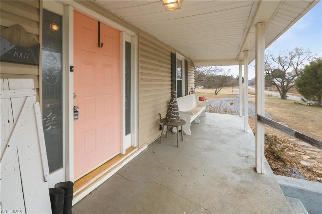 1149 Quaker Church Road Siloam, NC 27047 - Photo 16 of 47