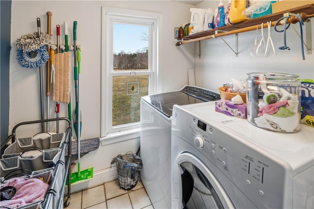 1149 Quaker Church Road Siloam, NC 27047 - Photo 46 of 47 Laundry room