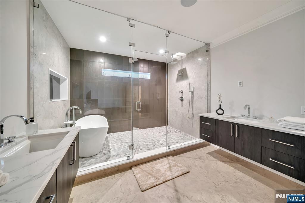 7 Central Avenue Demarest, NJ 07627 - Photo 33 of 47