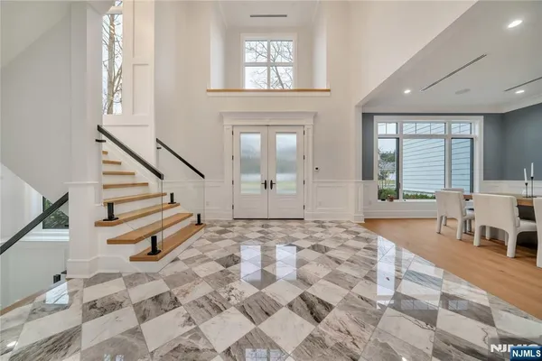 $3,699,888 | 7 Central Avenue, Demarest, NJ 07627