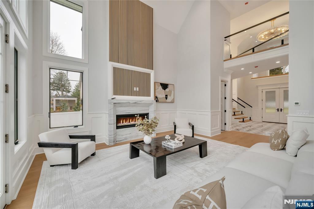 7 Central Avenue Demarest, NJ 07627 - Photo 7 of 47